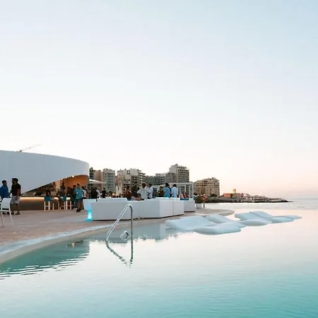 Spectacular Valletta And Harbour Views