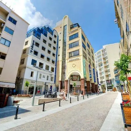 Spectacular Valletta And Harbour Views Appartement