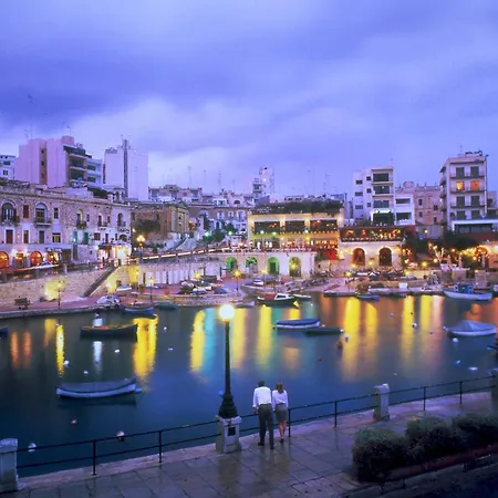 Spectacular Valletta And Harbour Views Appartement Sliema