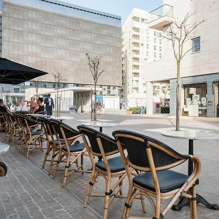 Lägenhet Spectacular Valletta And Harbour Views Sliema