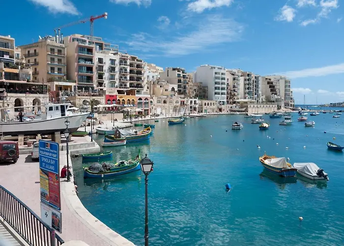 Spectacular Valletta And Harbour Views Lejlighed Sliema